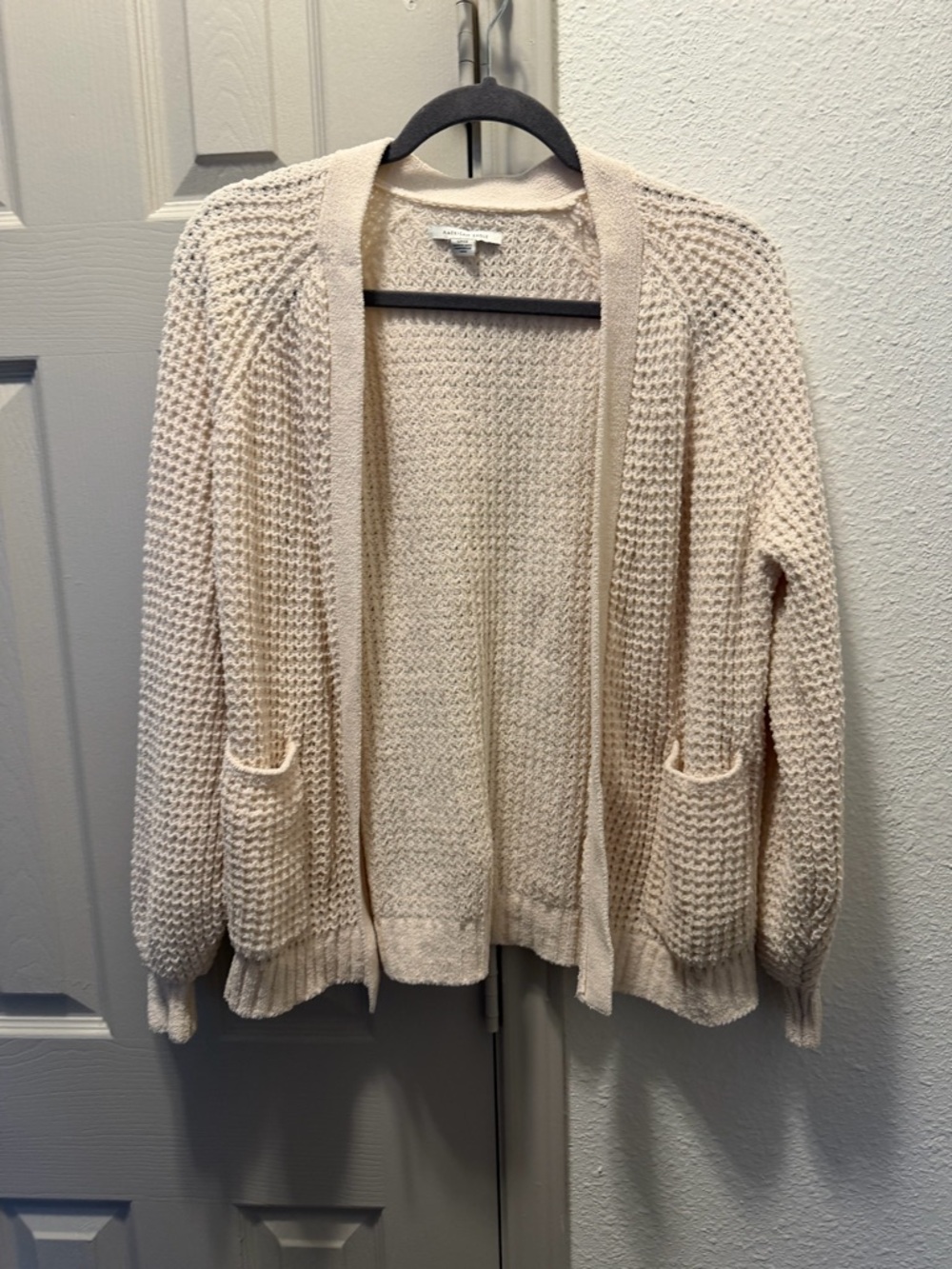 American Eagle Outfitters Cream Open-Front Knit Cardigan